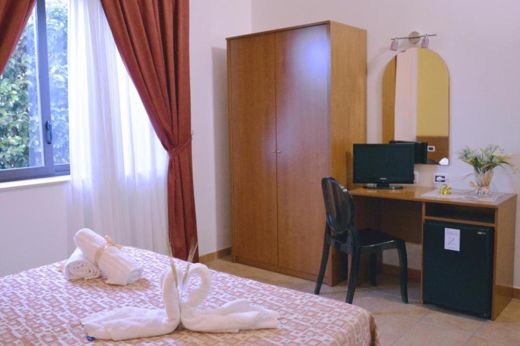 Desusino Residence & Hotel บูเตรา ภายนอก รูปภาพ